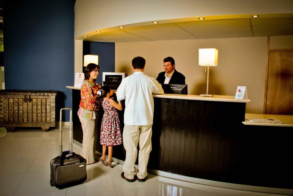 L Hotel Mexicali Kültér fotó